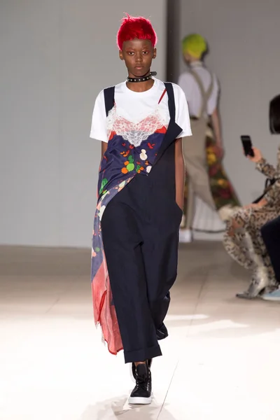Look 34